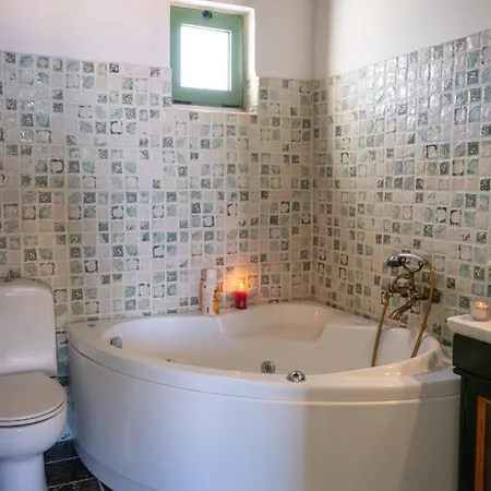 Villa Jokasta & Erato