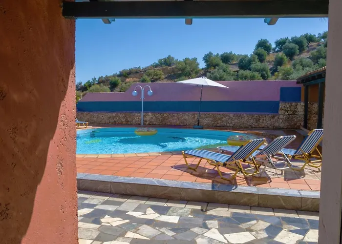 Jokasta & Erato Villa