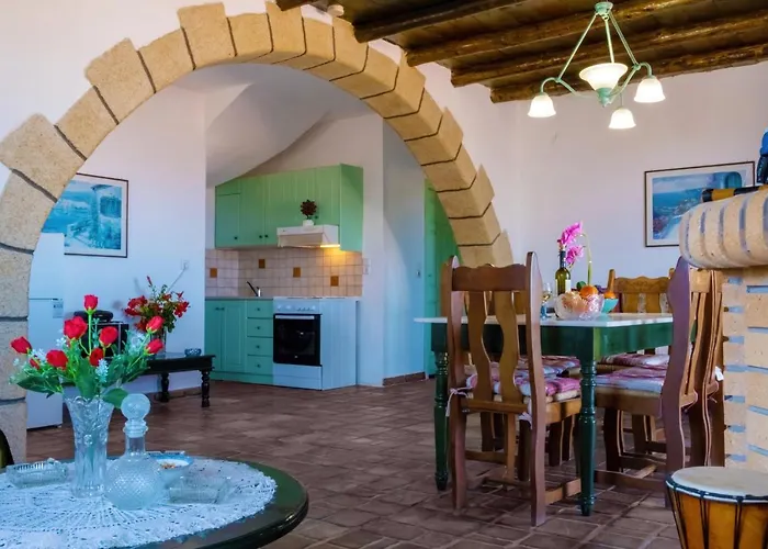 Villa Jokasta & Erato *