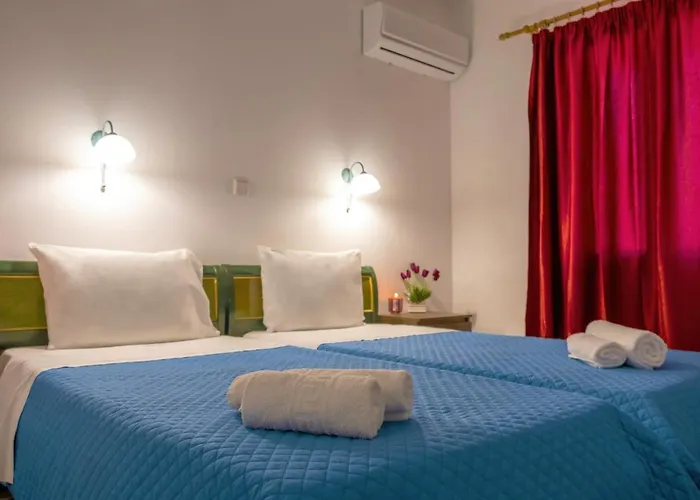 Jokasta & Erato Chania (Crete)