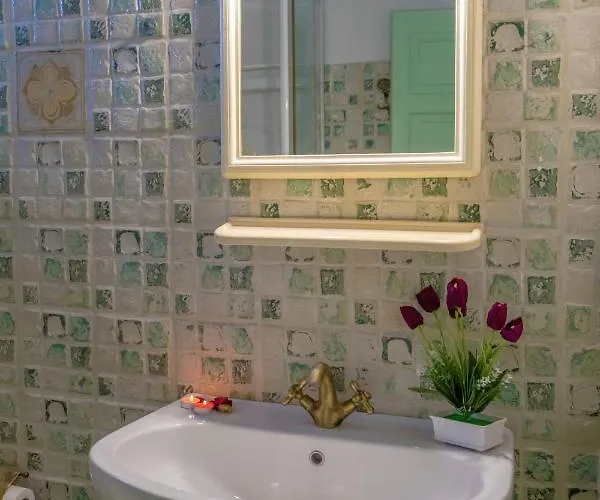 Jokasta & Erato Villa *