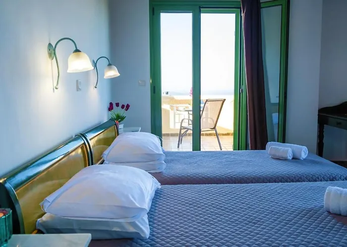 Jokasta & Erato Villa *